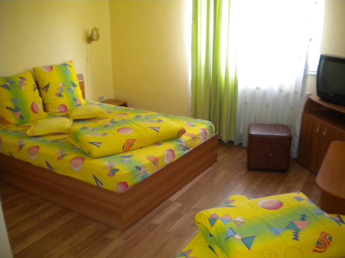 Motel Dalia Gilău Exterior photo